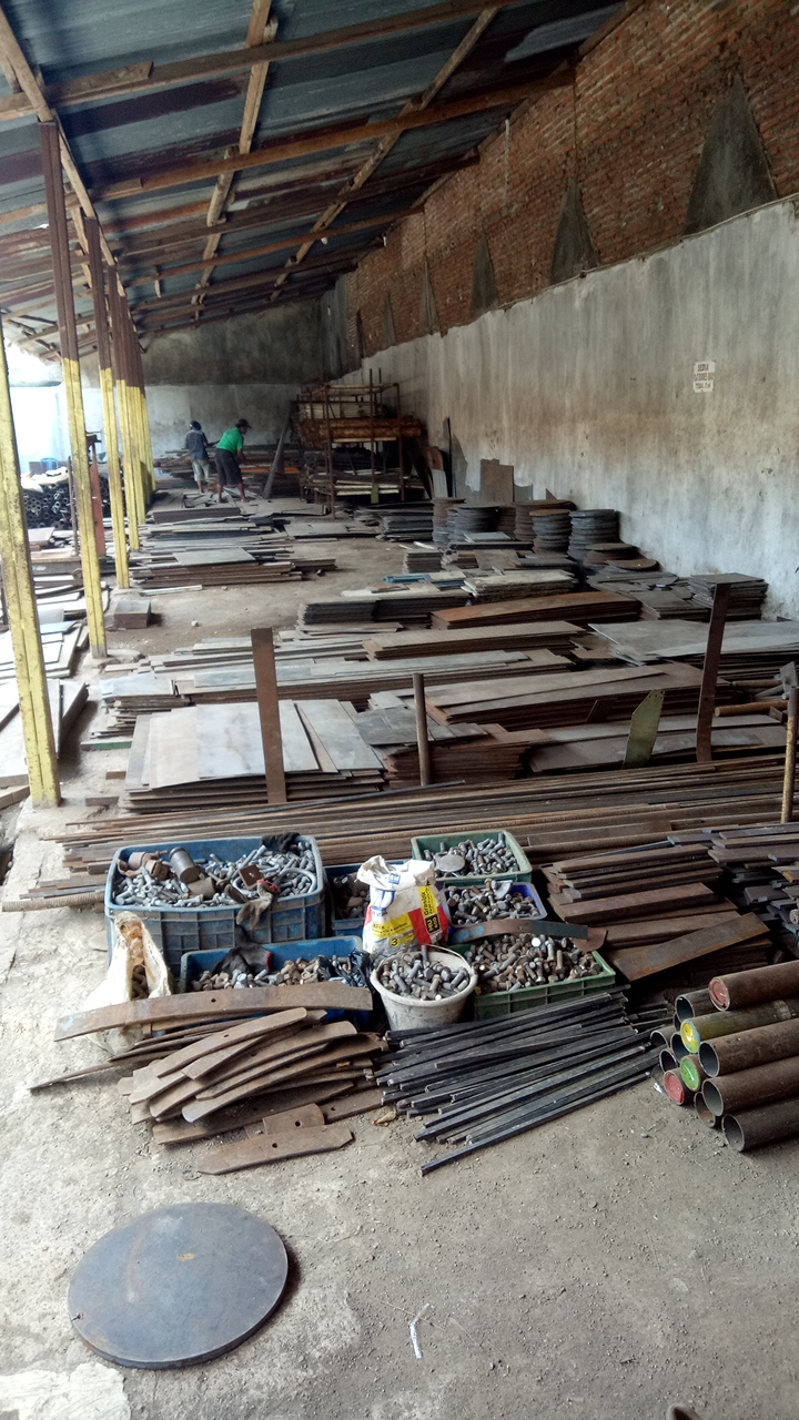 Warung Kopi di Jalan Ir Juanda: Saingan Rival Saat Citimall Datang